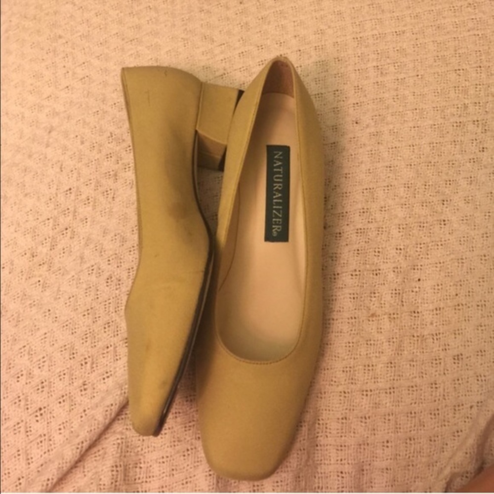 Naturalizer Size 7M - Picture 2 of 2